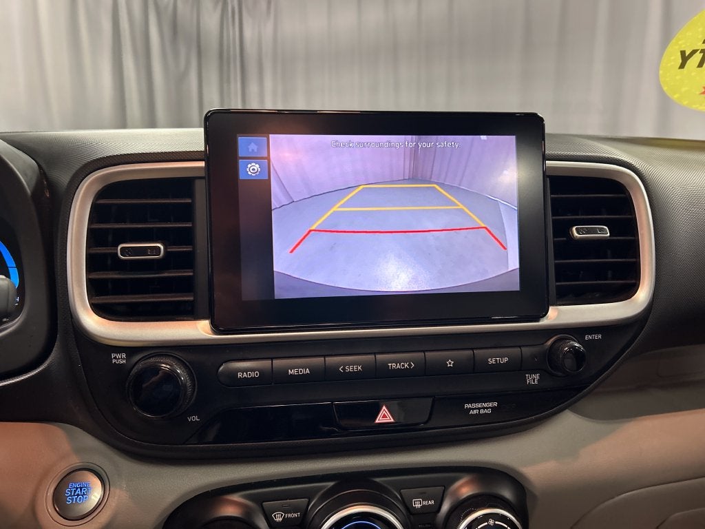 2024 Hyundai VENUE SEL